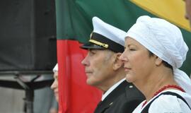 Rugsėjo 1-oji - su tautiniais akcentais