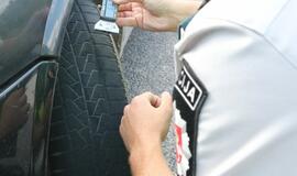 Policija tęsia reidus - tyko apsvaigusių vairuotojų