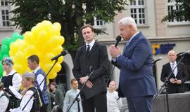 Rugsėjo 1-oji - su tautiniais akcentais