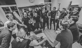 Teatras „Kitas kampas“ klaipėdiečius kvies improvizacijos pagalba keisti gyvenimą