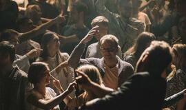 Teatras „Kitas kampas“ klaipėdiečius kvies improvizacijos pagalba keisti gyvenimą