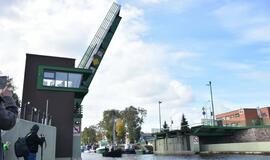 "Papuoškime Dangę laivais"