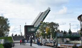 "Papuoškime Dangę laivais"