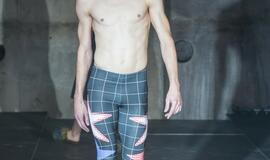 Madų šou sandėlyje