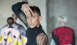 Madų šou sandėlyje