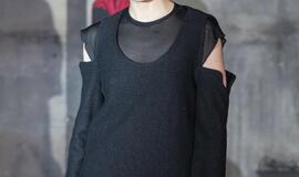 Madų šou sandėlyje