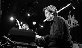 "Light Cover" - muzika kultūringam vakarui