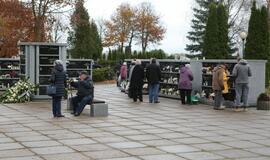 Lapkričio 1-oji Lėbartų kapinėse