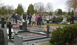 Lapkričio 1-oji Lėbartų kapinėse