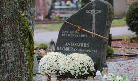 Lapkričio 1-oji Lėbartų kapinėse