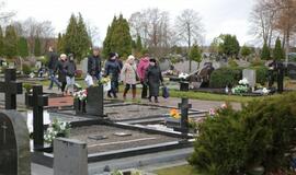 Lapkričio 1-oji Lėbartų kapinėse