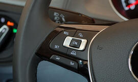 Iš BMW automobilių pavogti multifunkciniai vairai