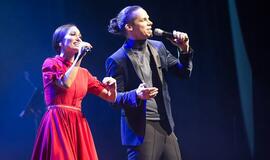 Karina Krysko ir Jeronimas Milius įspūdingu koncertu Vilniuje pradėjo šventinį „Miuziklų žvaigždės“ turą