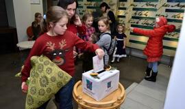 Klaipėdiečiai sekė Kalėdų pasakas