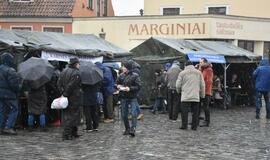 Teatro aikštėje - tradicinė žuvienė