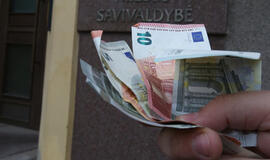 Savivaldybė žada didesnius atlyginimus