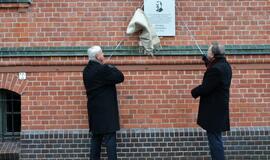 Klaipėdos universitete atminimo lenta Petrui Tarasenkai