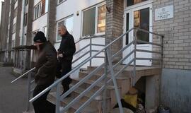 Mirė sušalusi nakvynės namų gyventoja