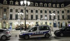 Nusikaltėliai iš juvelyrikos parduotuvės Paryžiuje pagrobė 4,5 milijono eurų vertės brangenybių