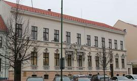 Restauravo kultūrinę vertybę