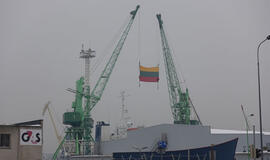 Klaipėdos uoste – 100 metrų ilgio trispalvė