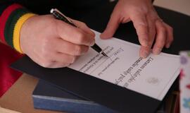 Devyni Šimtmečio vaikai sulaukė dovanų