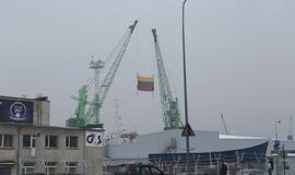 Klaipėdos uoste – 100 metrų ilgio trispalvė