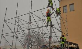 Klaipėdoje jau kyla „Šimtmečių vartai“