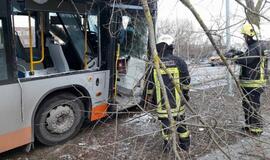 Autobuso avarija