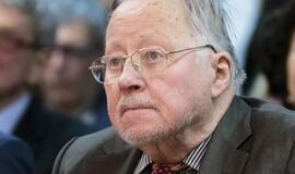 Vytautas Landsbergis dėl gripo komplikacijų atsidūrė ligoninėje