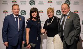 Kilni iniciatyva vainikavo šventinį kovo 11-osios vakarą Klaipėdoje