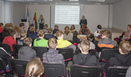 Su policininkais susipažino 15 moksleivių grupių