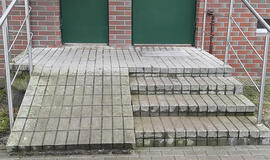 Kam reikalinga nuovaža name be lifto?