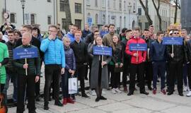 Dešimtą kartą moksleiviai varžosi dėl kelionės į Švediją