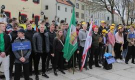 Dešimtą kartą moksleiviai varžosi dėl kelionės į Švediją