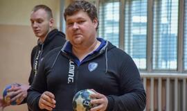 Dragūniečiai moksleivius supažindino su rankiniu