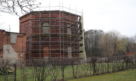 Pradėjo krutėti dujų fabrikas