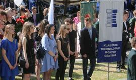 Abiturientams nuaidėjo paskutinis skambutis