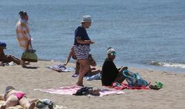 Paplūdimio nuogalės nepasimokė