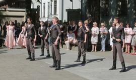 Abiturientams nuaidėjo paskutinis skambutis