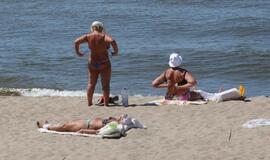 Paplūdimio nuogalės nepasimokė