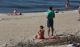 Paplūdimio nuogalės nepasimokė