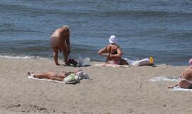 Paplūdimio nuogalės nepasimokė