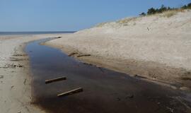 Melnragės paplūdimio korozija