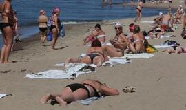 Paplūdimio nuogalės nepasimokė