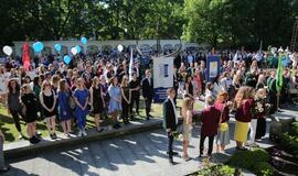 Abiturientams nuaidėjo paskutinis skambutis