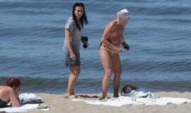 Paplūdimio nuogalės nepasimokė