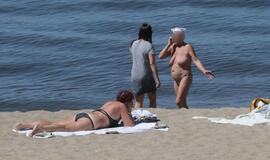 Paplūdimio nuogalės nepasimokė