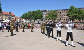 Klaipėdiečiai pasveikino NATO karius