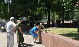 Klaipėdiečiai pasveikino NATO karius